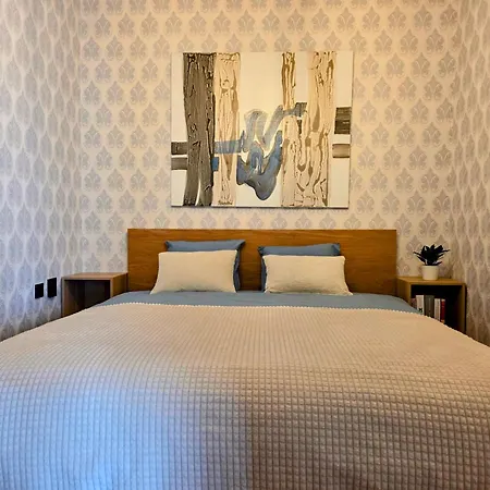 Appartement Modern 3 72m, 12 Mins To