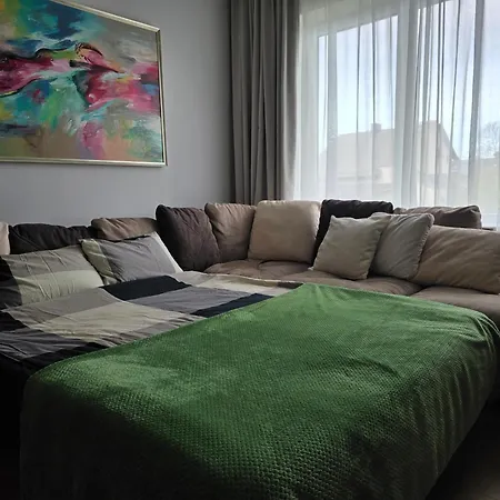 Apartamento Modern 3 72m, 12 Mins To *
