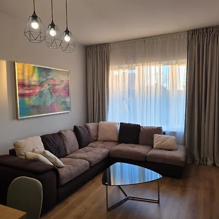 Appartement Modern 3 72m, 12 Mins To